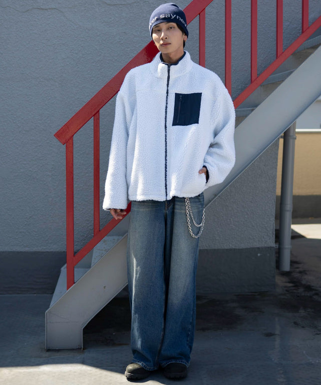 オフホワイト モデル：180cm L着用