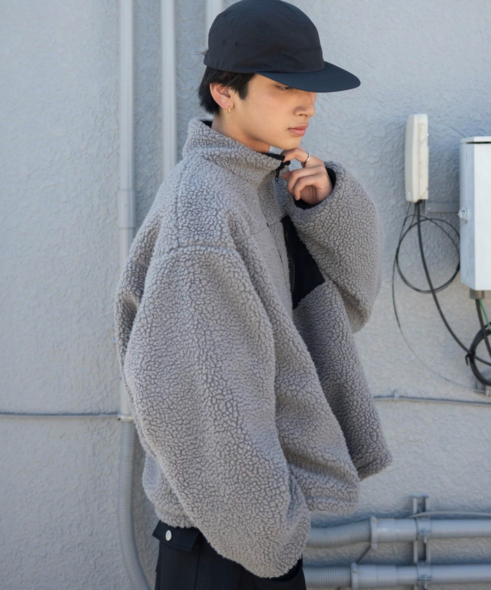グレー モデル：180cm L着用