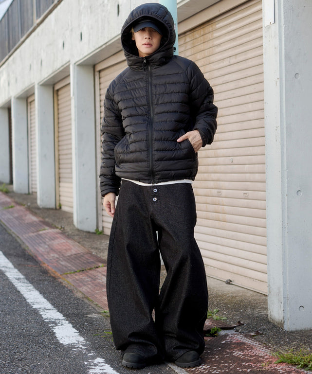ブラック モデル：175cm L着用