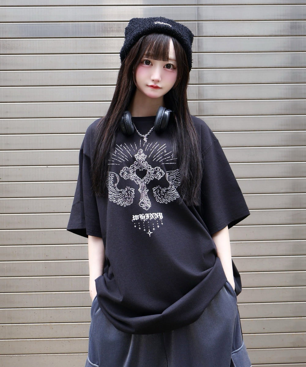 ブラック