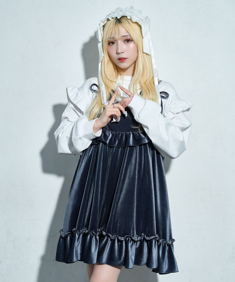 グレー