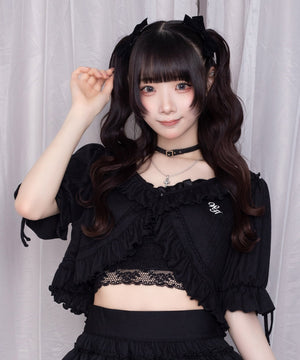 ブラック