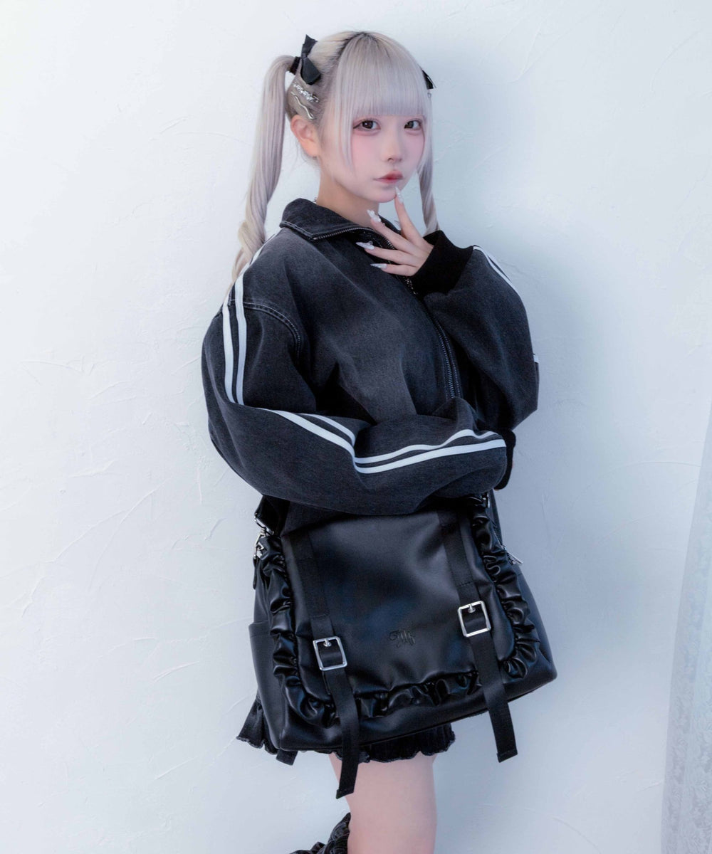 ブラック