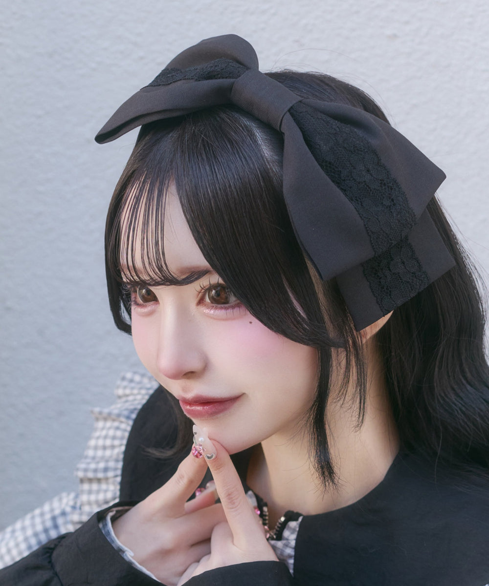 ブラック