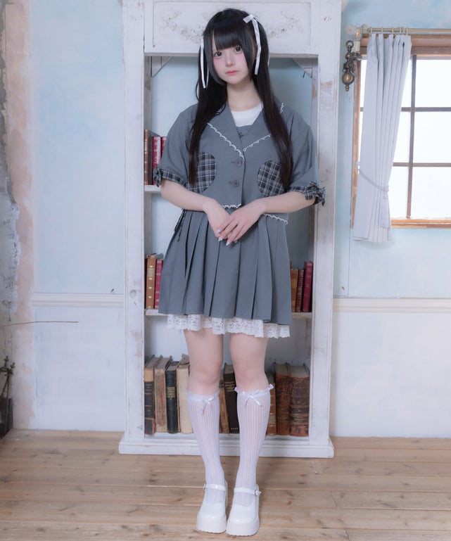 別売りのジャケットと合わせても可愛い♡