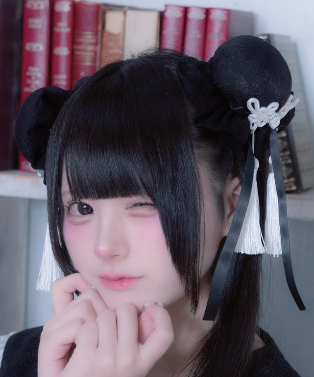 ブラック