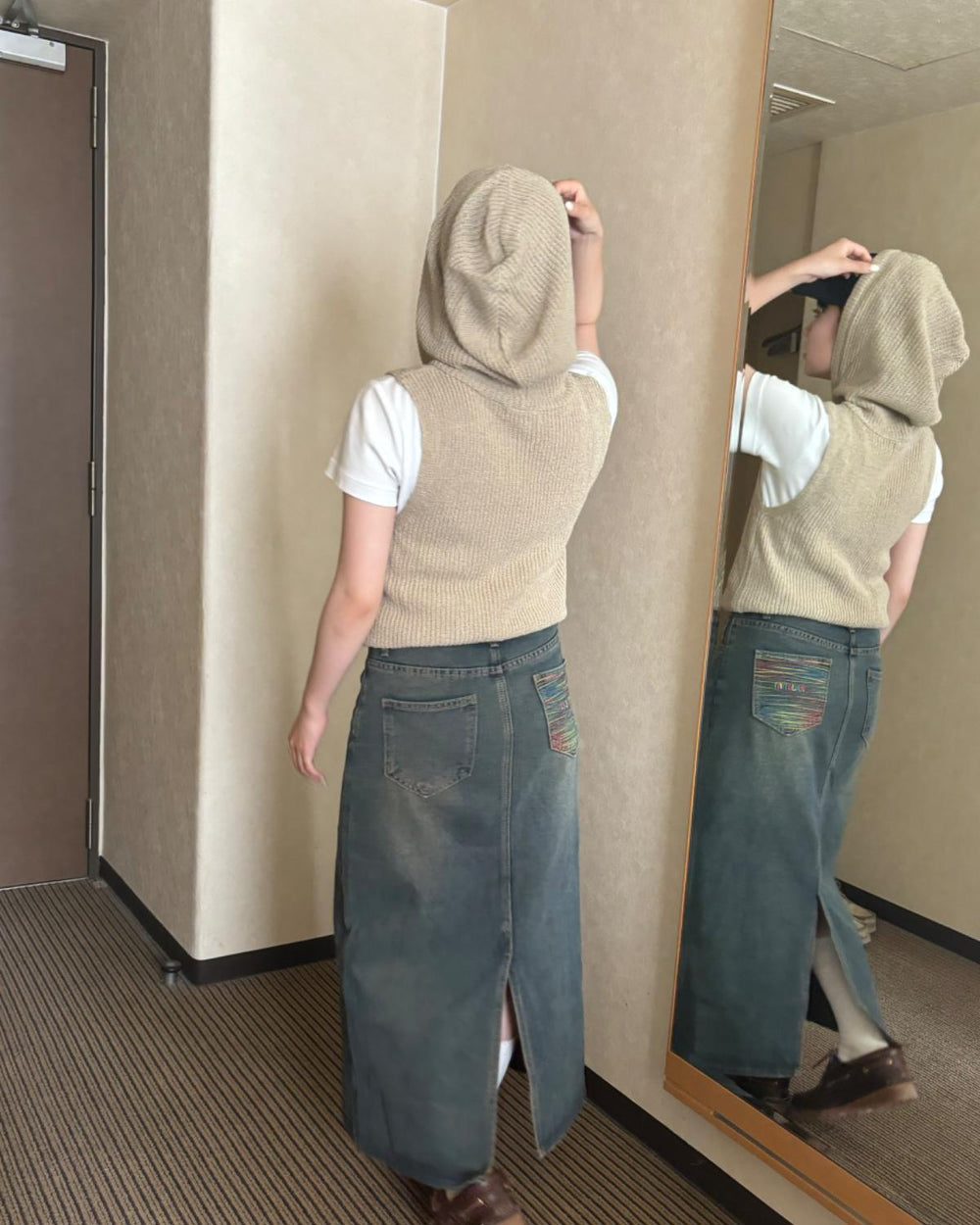 ノースリニットフーディ