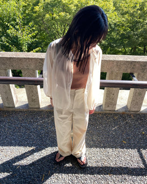 シアーノーカラーシャツ