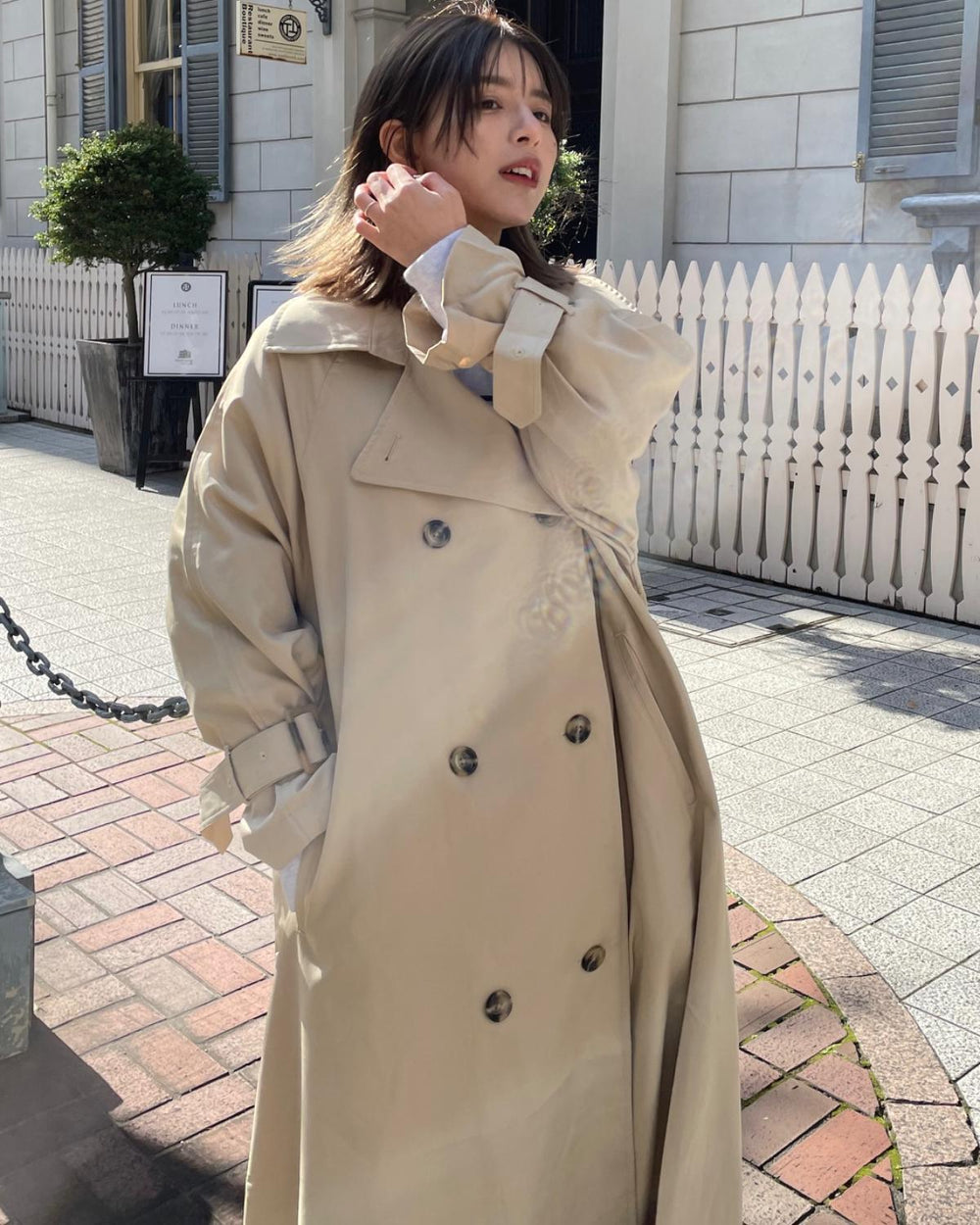エステルツイルトレンチコート