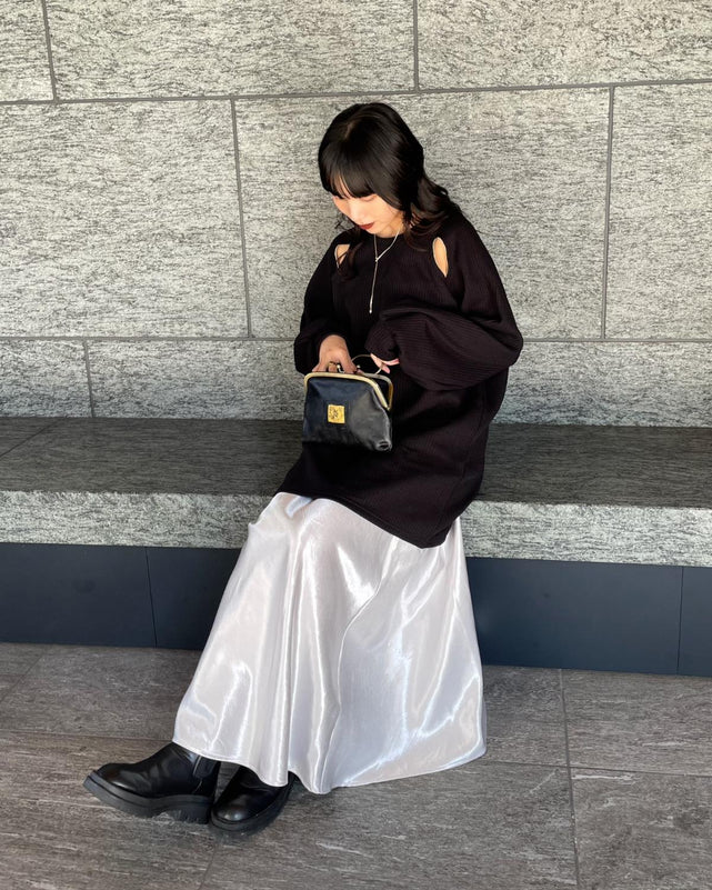 カットアウトミニワンピース