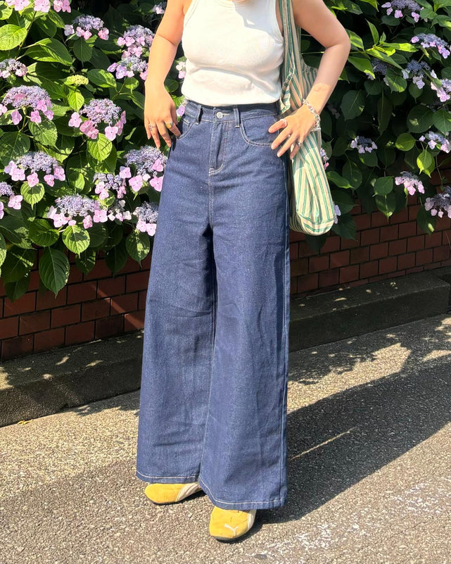 フレアロングパンツ