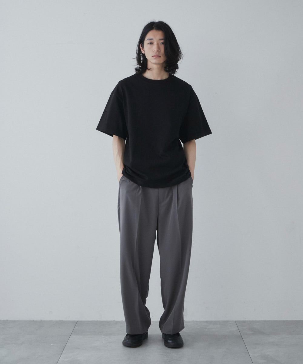 ブラック モデル：181cm L着用