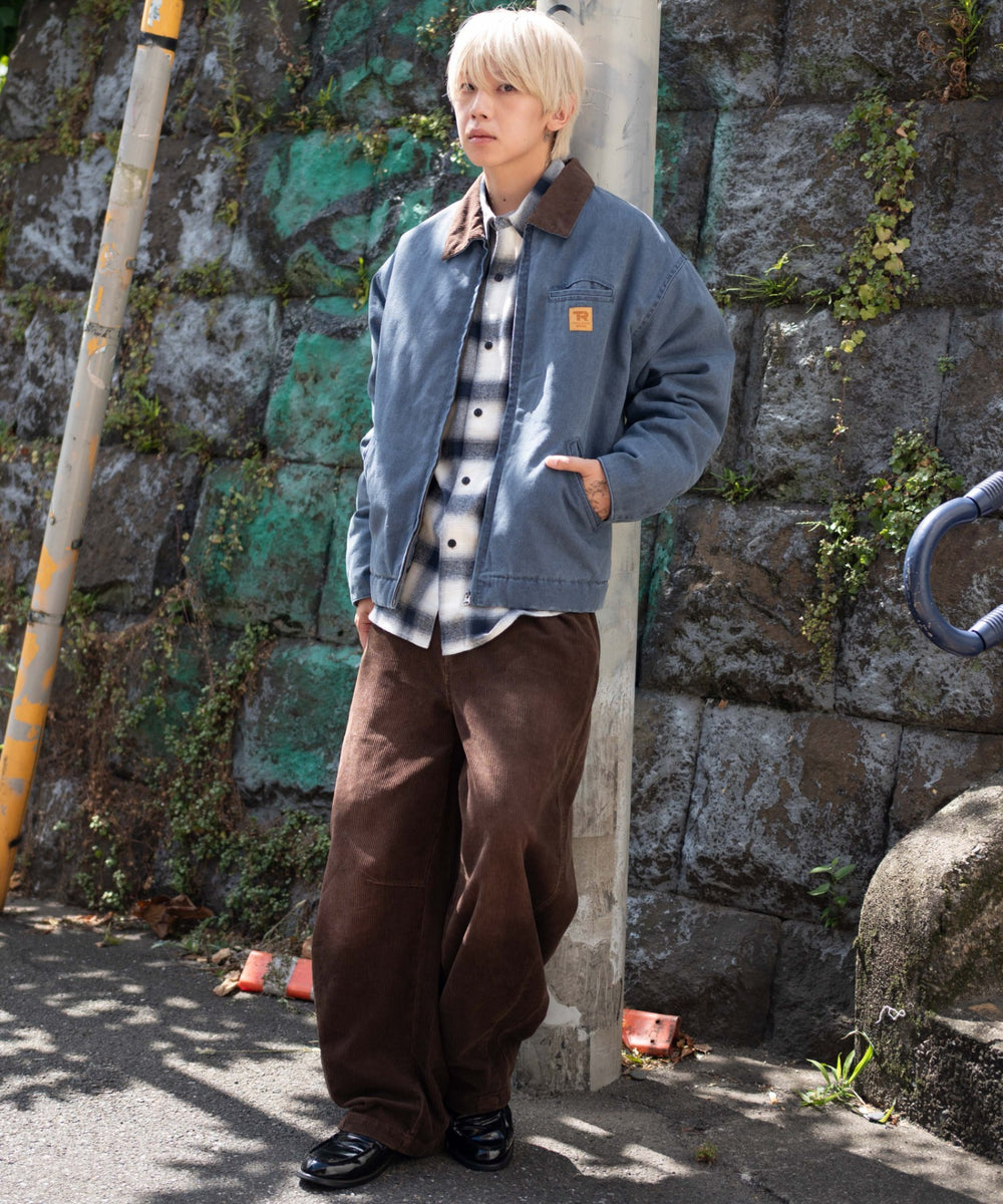 ネイビー モデル：175cm L着用