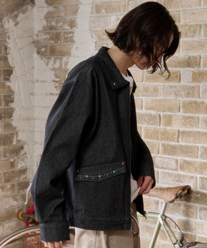 デニムブラック モデル：182cm L着用