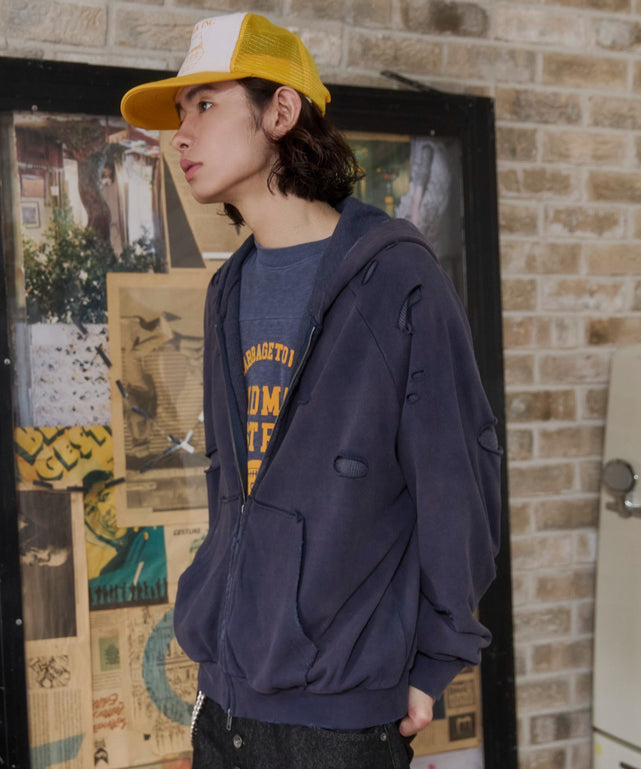 ネイビー モデル：182cm L着用