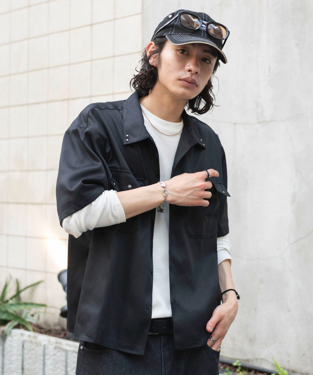 ブラック モデル：182cm L着用