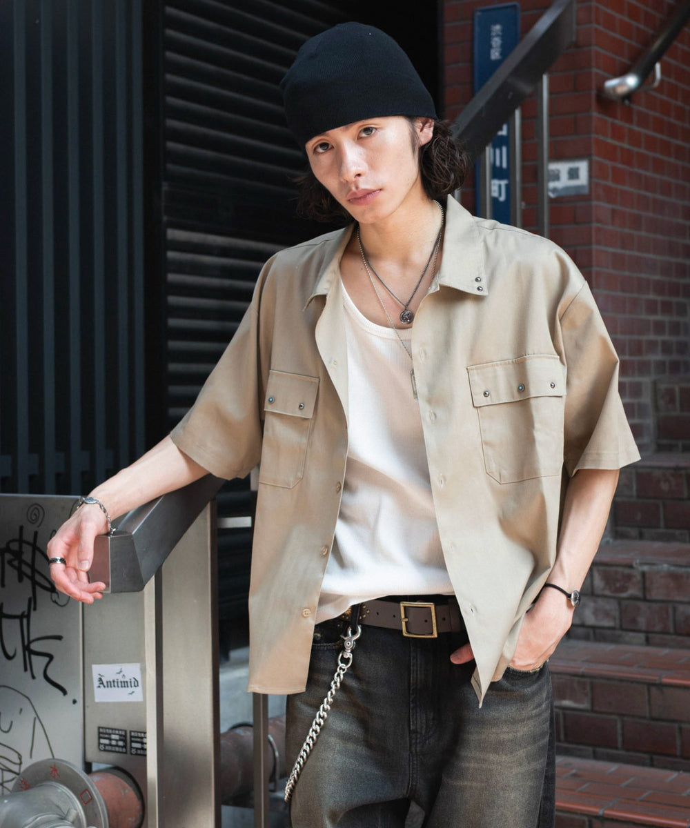 ベージュ モデル：182cm L着用