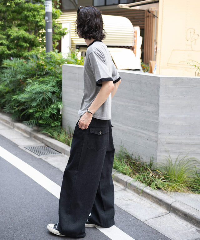 グレー モデル：182cm L着用