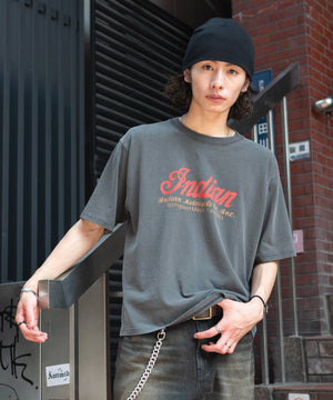 ブラック モデル：182cm L着用