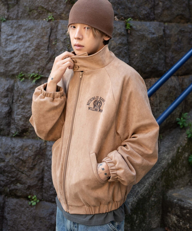 ベージュ モデル：175cm L着用