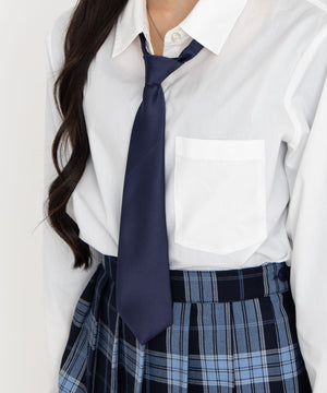 ネイビー