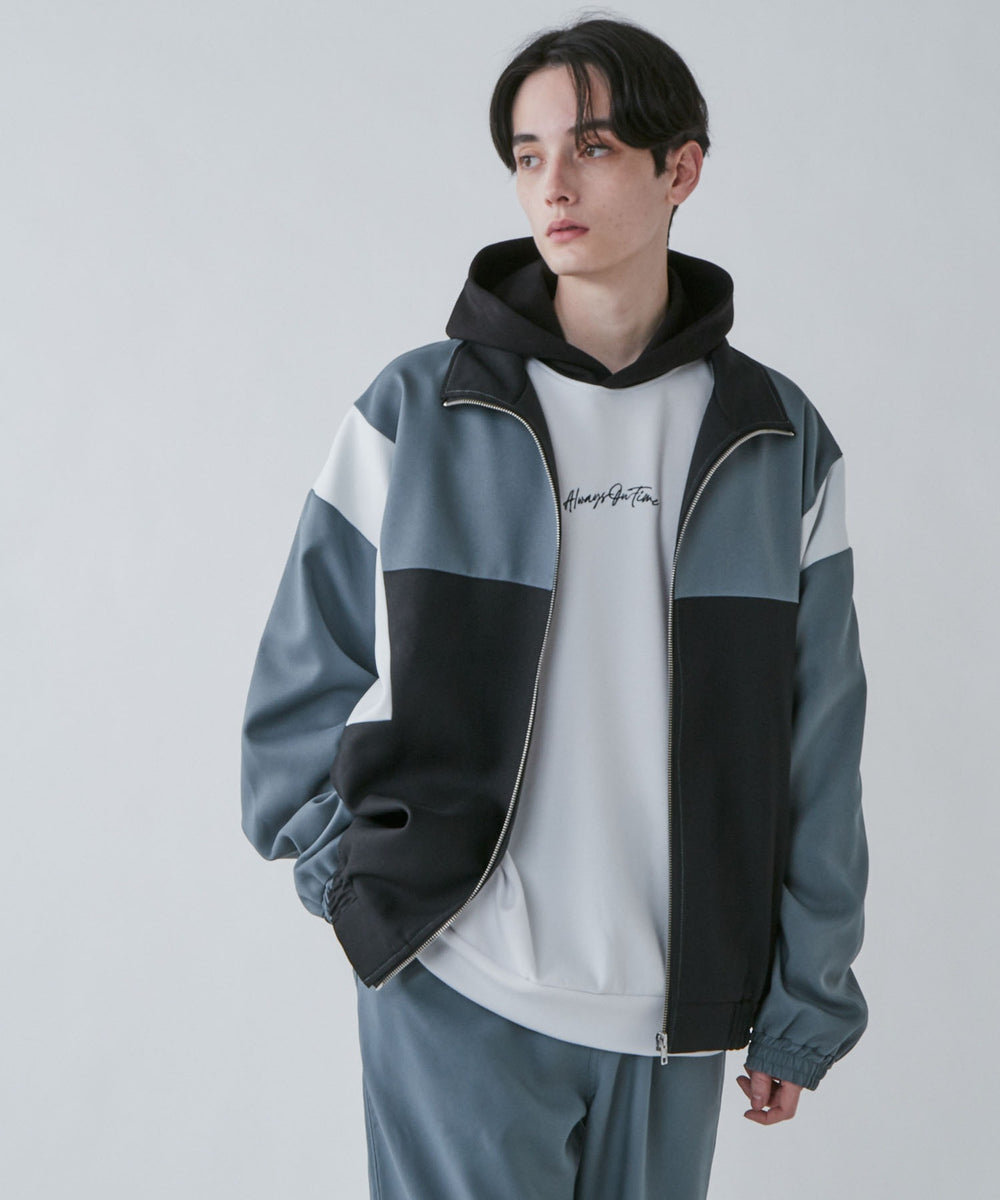 ブルー モデル：180cm L着用