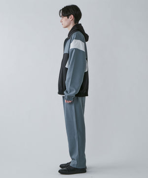 ブルー モデル：180cm L着用