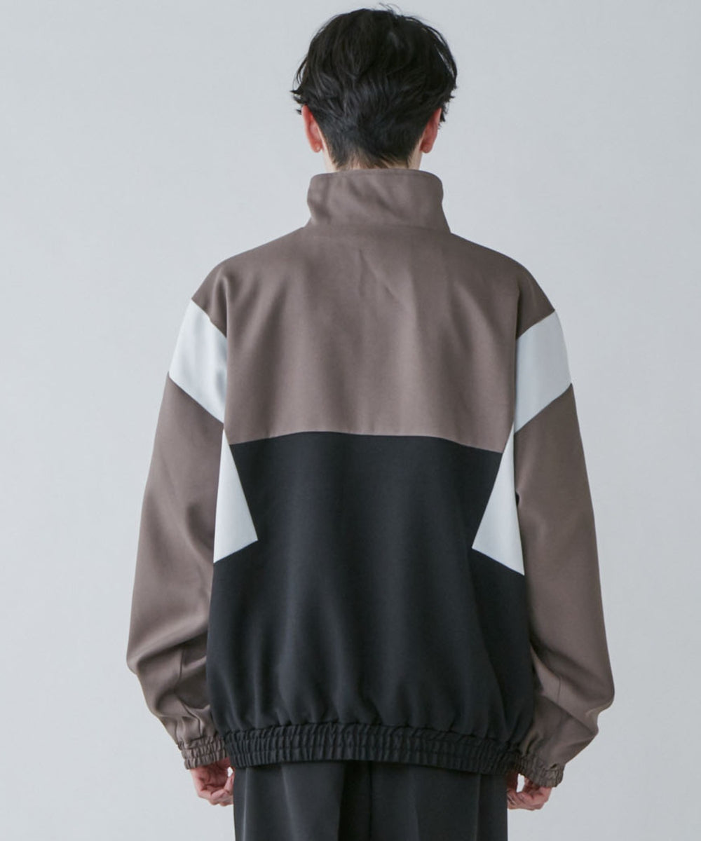 ブラウン モデル：180cm L着用