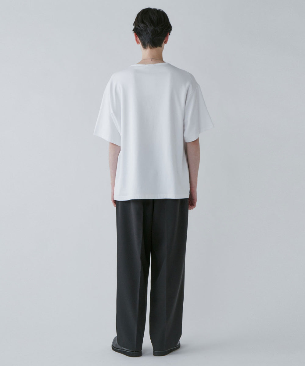 ブラック モデル：180cm L着用