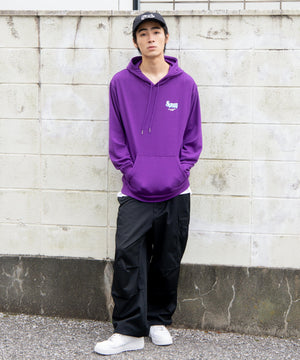 柄8 モデル：178cm L着用