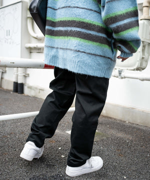 ブラック モデル：155cm M着用