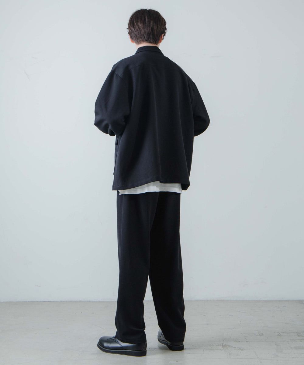 ブラック モデル：178cm L着用