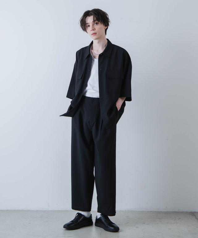 ブラック モデル：177cm L着用