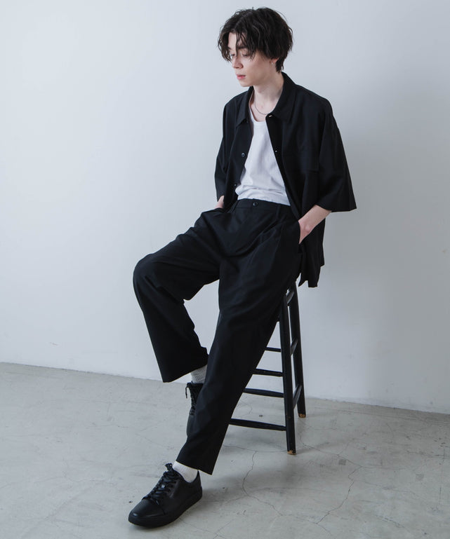 ブラック モデル：177cm L着用