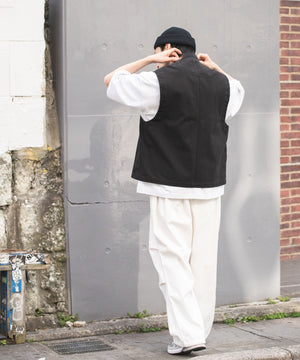 ブラック モデル：175cm L着用