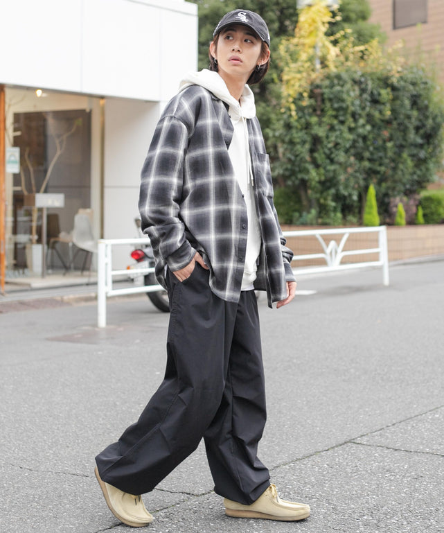 ブラック　モデル:175cm L着用