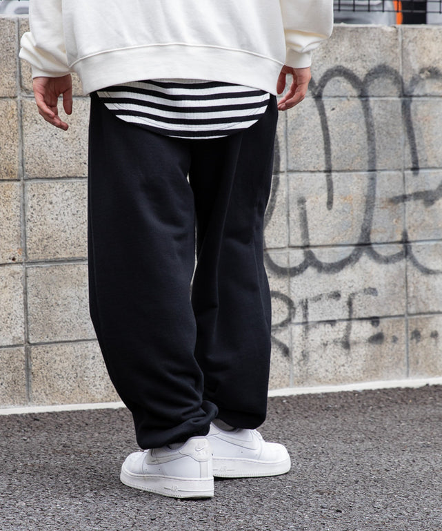 ブラック　モデル：174cm L着用