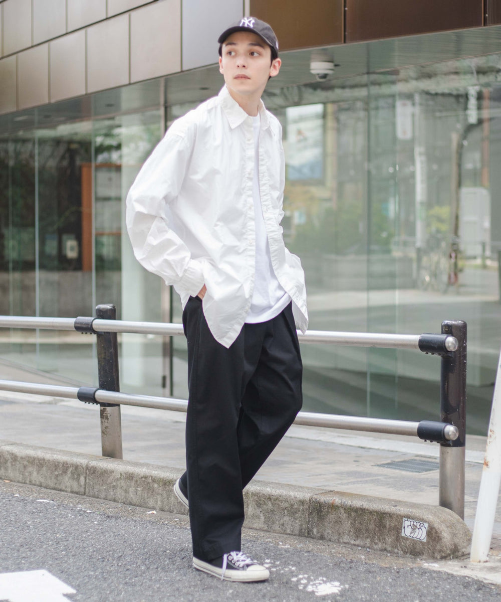 ホワイト　モデル：175cm 　L着用