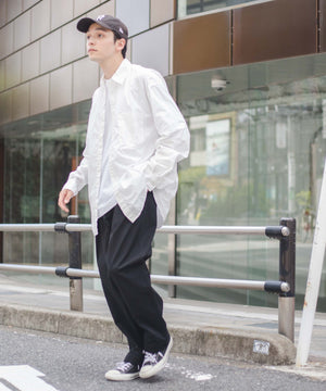 ホワイト　モデル：175cm 　L着用