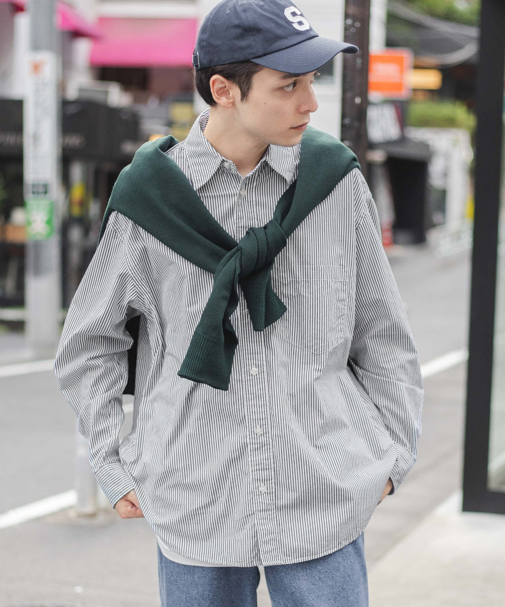 ブラック系ストライプ　モデル：175cm 　L着用