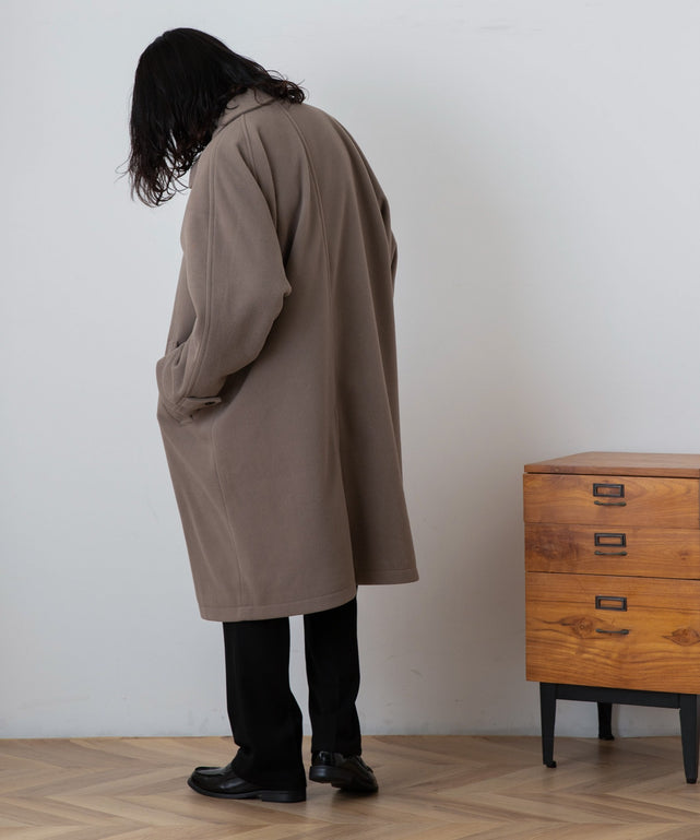 ベージュ モデル：181cm L着用