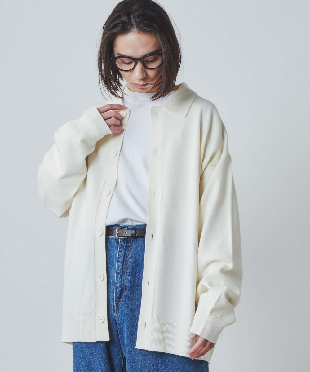 ホワイト モデル：172cm L着用