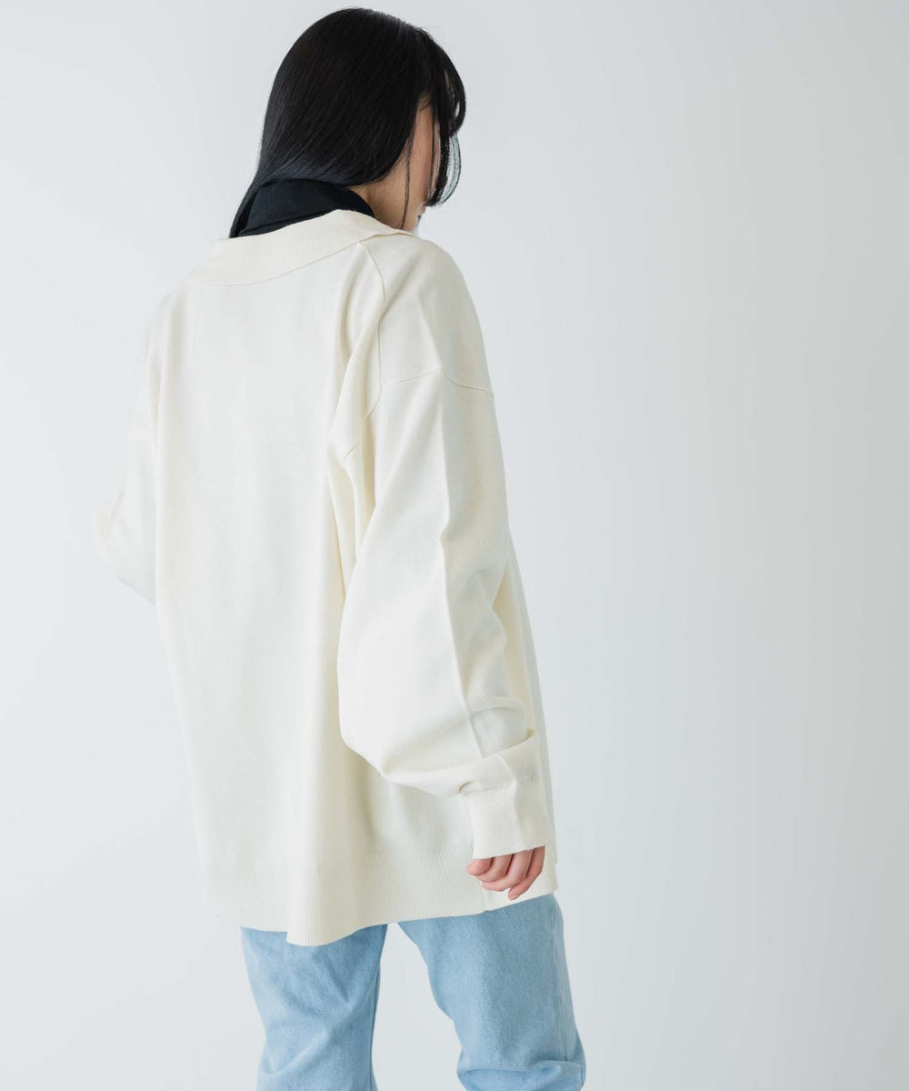 ホワイト モデル：170cm M着用