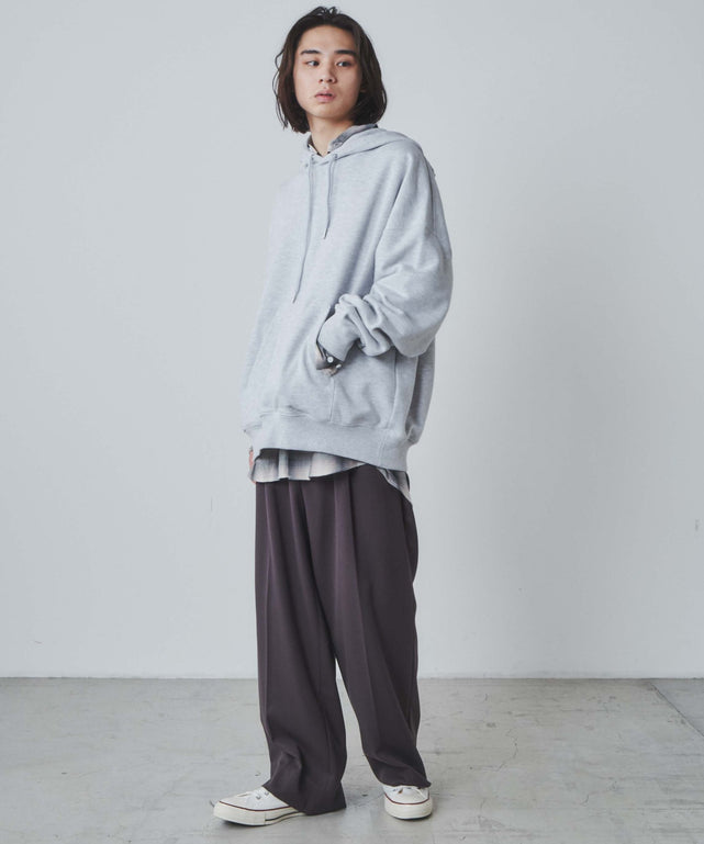 ブラックその他 モデル：172cm L着用