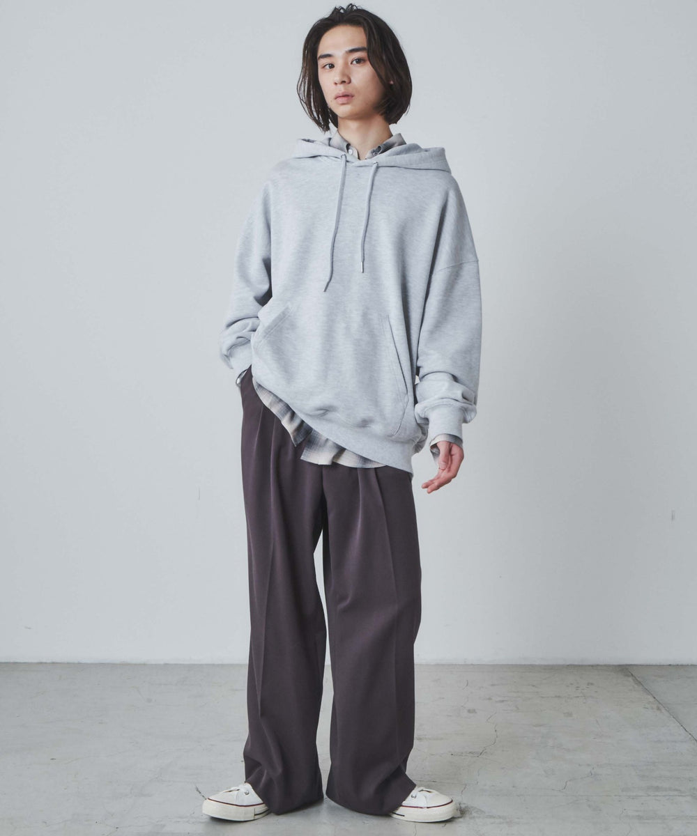 ブラックその他 モデル：172cm L着用