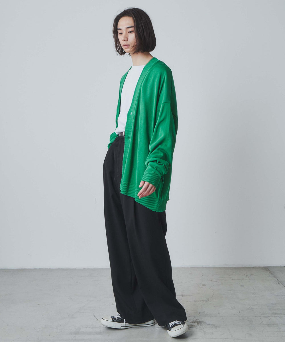 ブラック モデル：172cm L着用