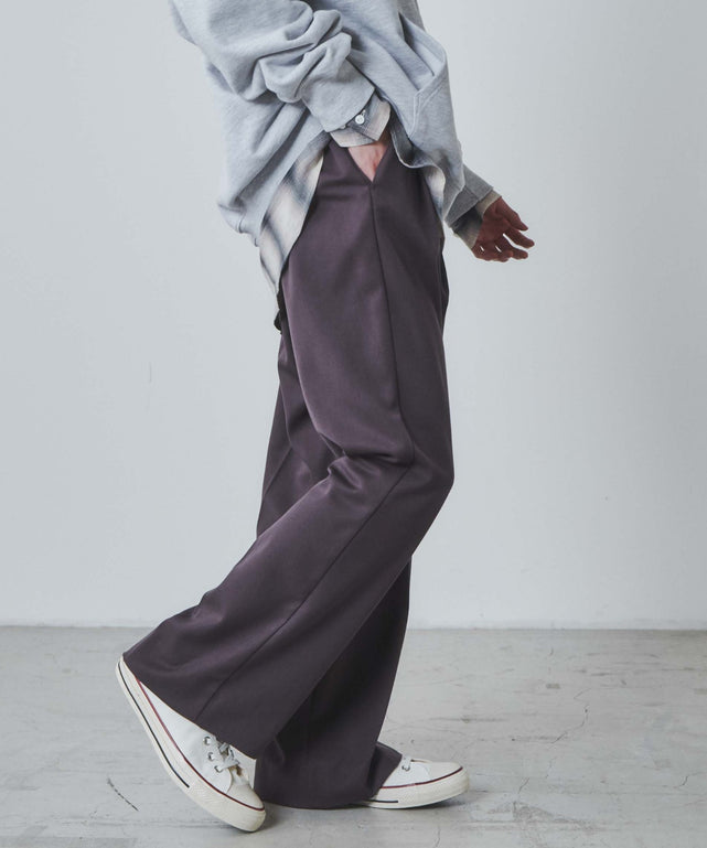 ブラックその他 モデル：172cm L着用